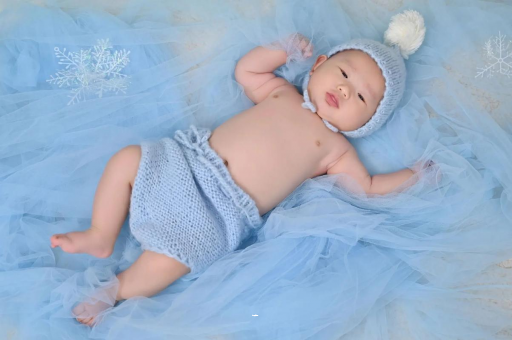 祁阳二个月的宝宝